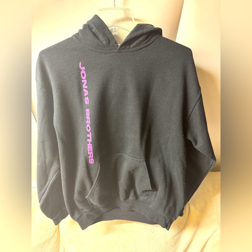 JONAS BROTHERS 2019 TOUR HAPPINESS BEGINS TOUR BLACK HOODIE SWEATSHIRT MEDIUM